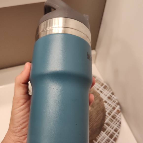 🥶GUC Stanley Brand 20 oz Ice Flow Stainless Steel Insulated Thermos Bottle, Blu - Picture 8 of 9